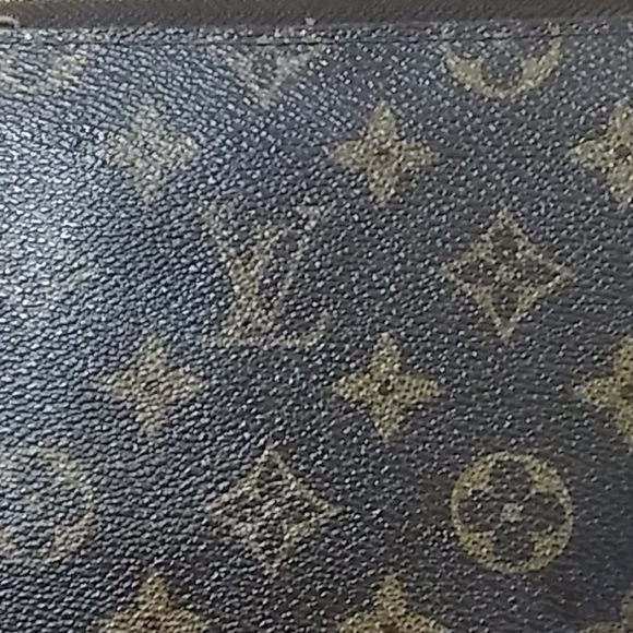SOLD. 💕Authentic Louis Vuitton Monogram Zippy Wallet - Picture 3 of 16